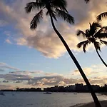 Apto na Ponta Verde, próximo a pontos turísticos e as mais belas praias de Maceió